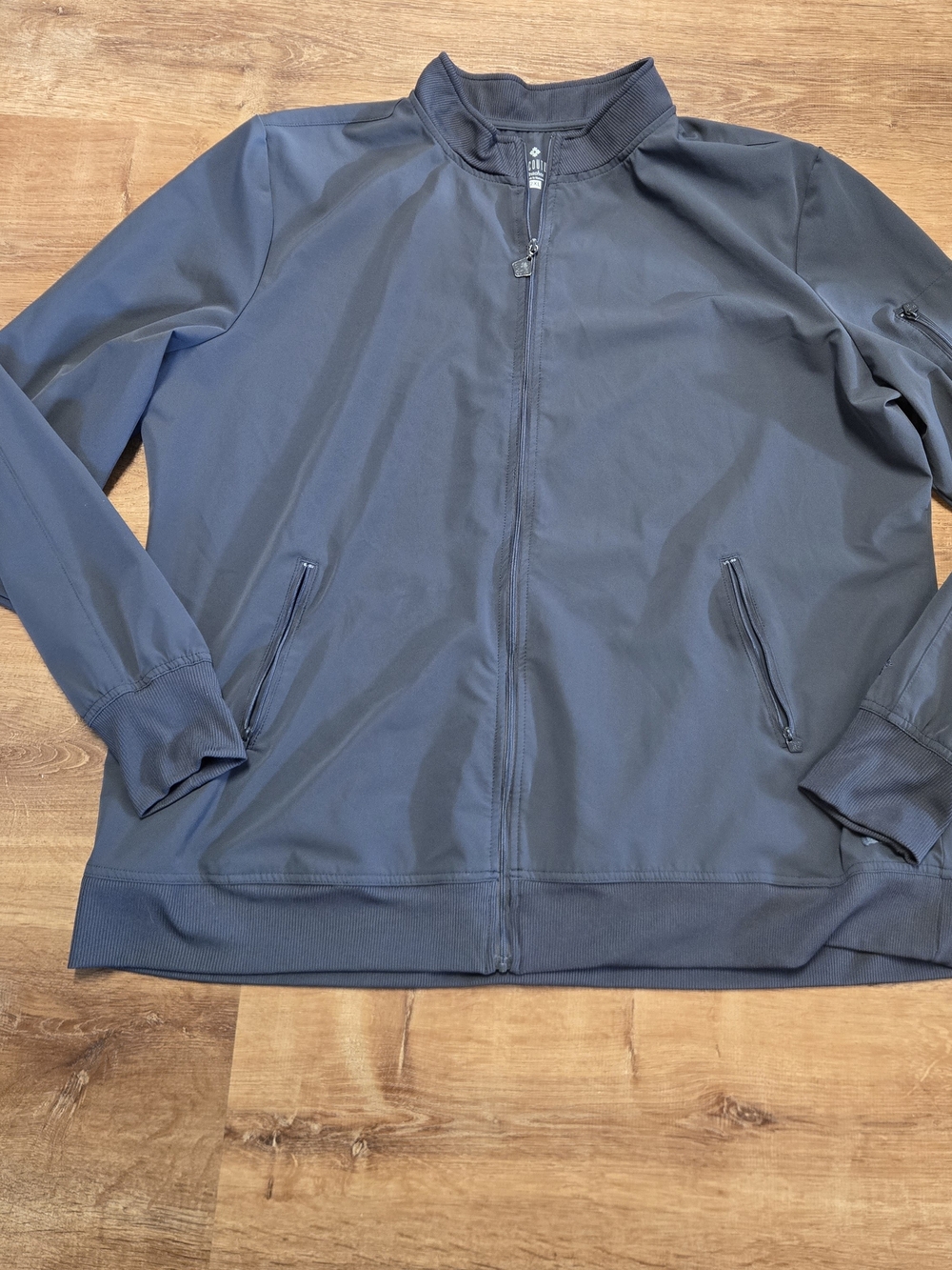 Med Couture Women's Full-Zip Long Sleece Scrub Jacket Coat 2XL Pewter Gray